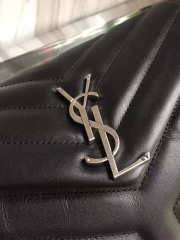 YSL MONOGRAM LOULOU SMALL SIZE 4950 - 5