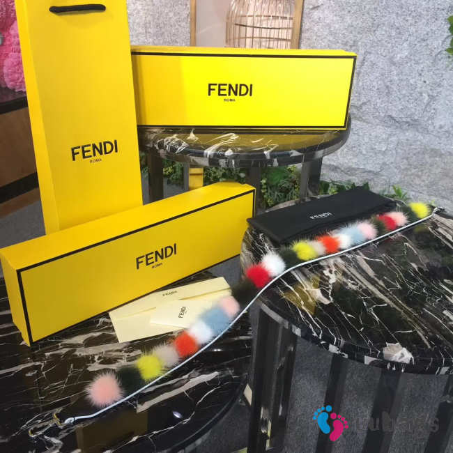 Fendi shoulder strap - 1