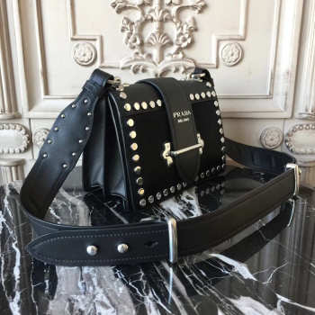 Prada Pionniere 3907