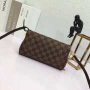 Louis Vuitton Favorite PM 3713 - 3