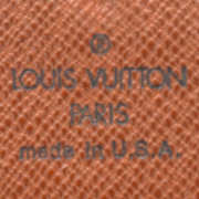 LOUIS VUITTON Monogram 6 Key Holder - 4