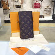 Louis Vuitton BRAZZA M66540 Wallet - 4