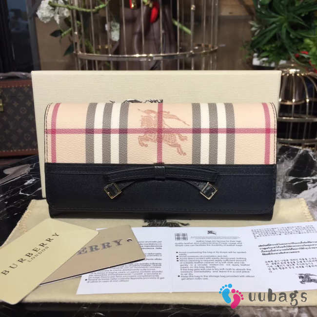 Burberry Wallet 5802 - 1