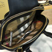 Burberry Shoulder Bag 5745 - 2