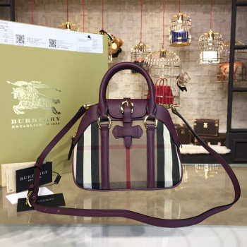 Burberry Shoulder Bag 5750