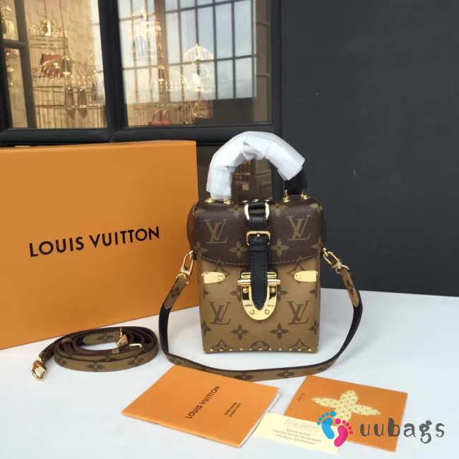 Louis Vuitton CAMERA BOX 3479 - 1