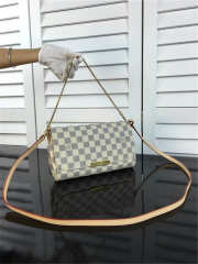 Louis Vuitton Favorite MM 3638 28x17x4cm - 1