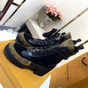 Louis Vuitton PLATFORM DESERT BOOTS 002 - 4