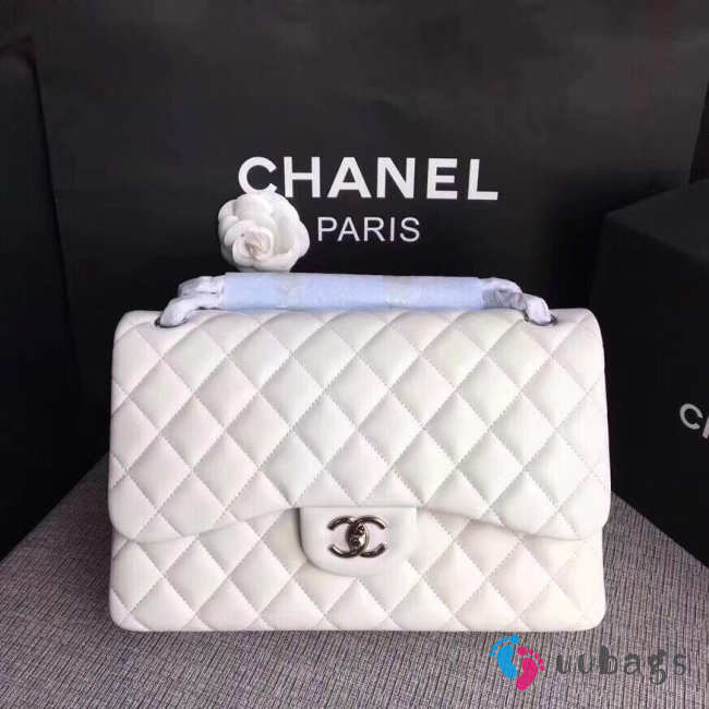 Chanel white lambskin flap bag with silver hardware 30cm  - 1