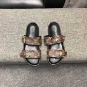 LV Sandals 002 - 5