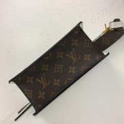 Louis Vuitton SPRING STREET M90375 - 2