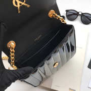 YSL VICKY SHOULDER BAG BLACK  20.5cm - 6