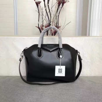 Givenchy MINI ANTIGONA BAG in Smooth leather