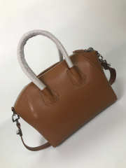 Givenchy SMALL ANTIGONA BAG - 4