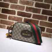 Gucci GG Supreme Messenger Bag 002 - 1