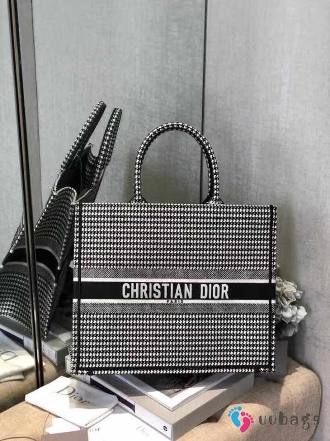 Dior Book Tote 002 Bag  - 1