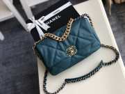 Chanel 19 flap bag Turquoise 26x9x16cm - 1