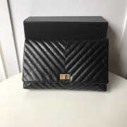 Chanel Palm print calfskin clutch - 1