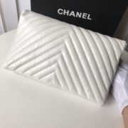 Chanel Palm print calfskin clutch White - 5