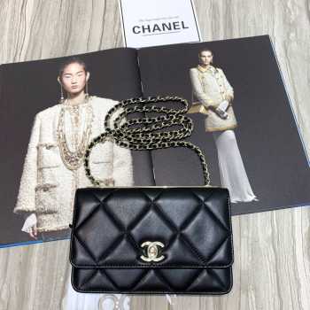 Chanel Trendy CC  WOC Gold hardware black 19cm