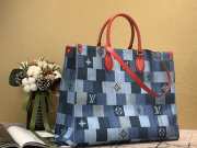 LV Multi Pochette ONTHEGO GM M44992 - 3