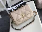 Chanel 19 Flap small Bag Beige 26cm - 1