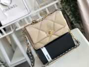 Chanel 19 Flap small Bag Beige 26cm - 5