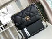  Chanel 19 Flap Medium Bag Black 30cm - 1