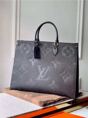 Louis Vuitton ONTHEGO Black GM 41cm - 1