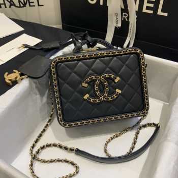 Chanel Vanity Case Black Small 18cm