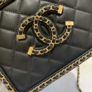 Chanel Vanity Case Black Small 18cm - 2