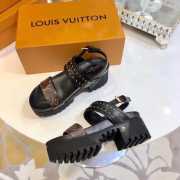 Louis Vuitton Slides - 2