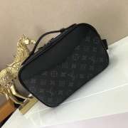 LV Bumbag m42906 - 6