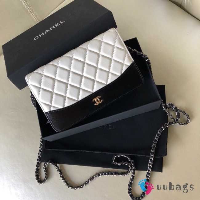 Chanel WOC black and white 19cm - 1