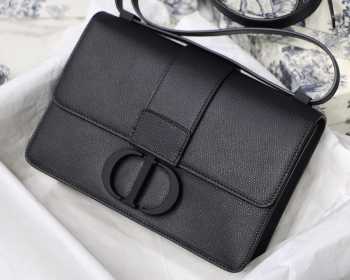 Dior 30 Montaigne all black bag