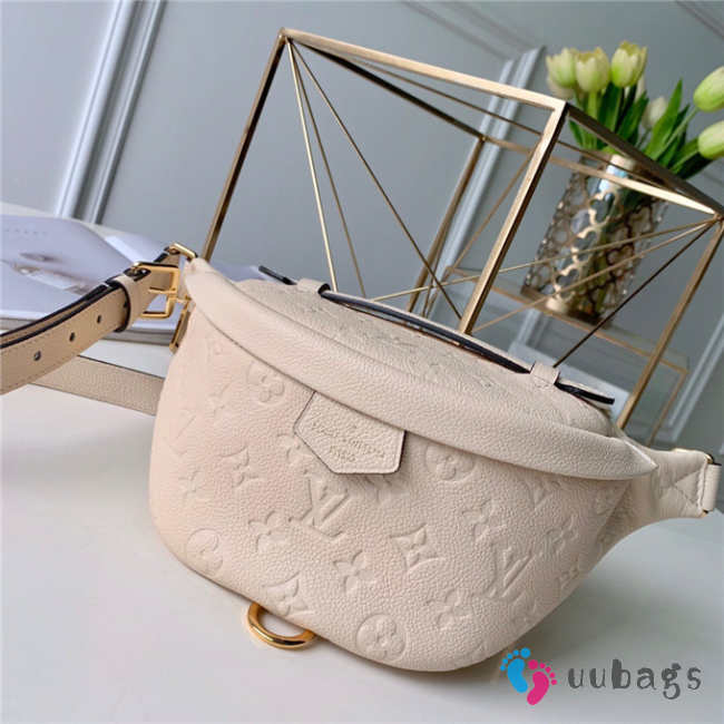 LV M44836 BUMBAG BAG - 1