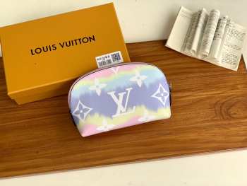 LV ESCALE POCHETTE COSMETIQUE