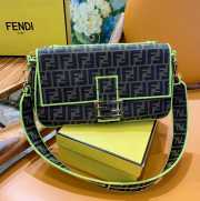 Fendi FF Baguette Large Bag 32x17x6cm - 1