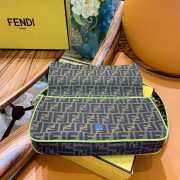 Fendi FF Baguette Large Bag 32x17x6cm - 5