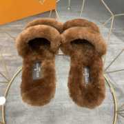 LV slippers with Fur  - 5