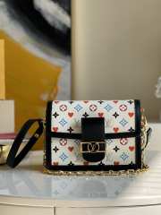 Louis Vuitton Dauphine Handbag M57463 25cm - 6