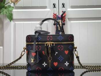 LV VANITY  M57482