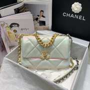 Chanel 19 Flap bag 26cm - 1