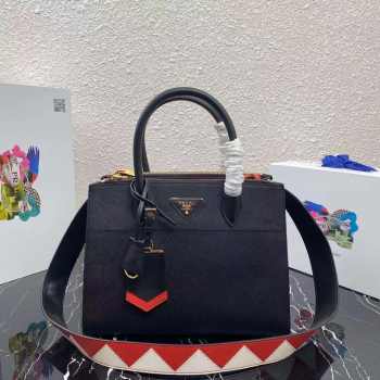 Prada paradigme 30cm