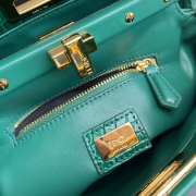 Fendi peekaboo mini green  - 4