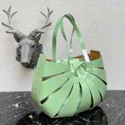 Bottega Veneta The Shell bag green large - 3