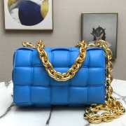 Bottega Veneta The Chain Cassette Very Blue Bag - 1