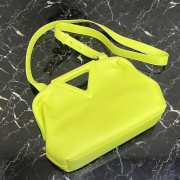 Bottega Veneta top handle bag in yellow - 3