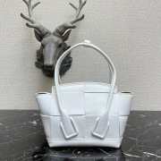 Bottega Veneta Mini intreccio leather top handle bag white - 1