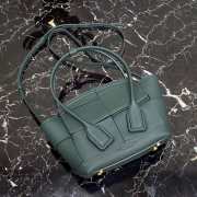 Bottega Veneta Mini intreccio leather top handle bag - 2